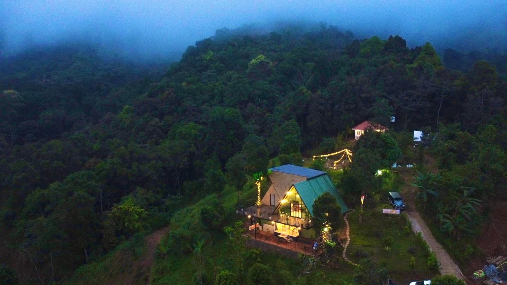 Misty Hideout Bed and Breakfast Kakkadampoyil Εξωτερικό φωτογραφία