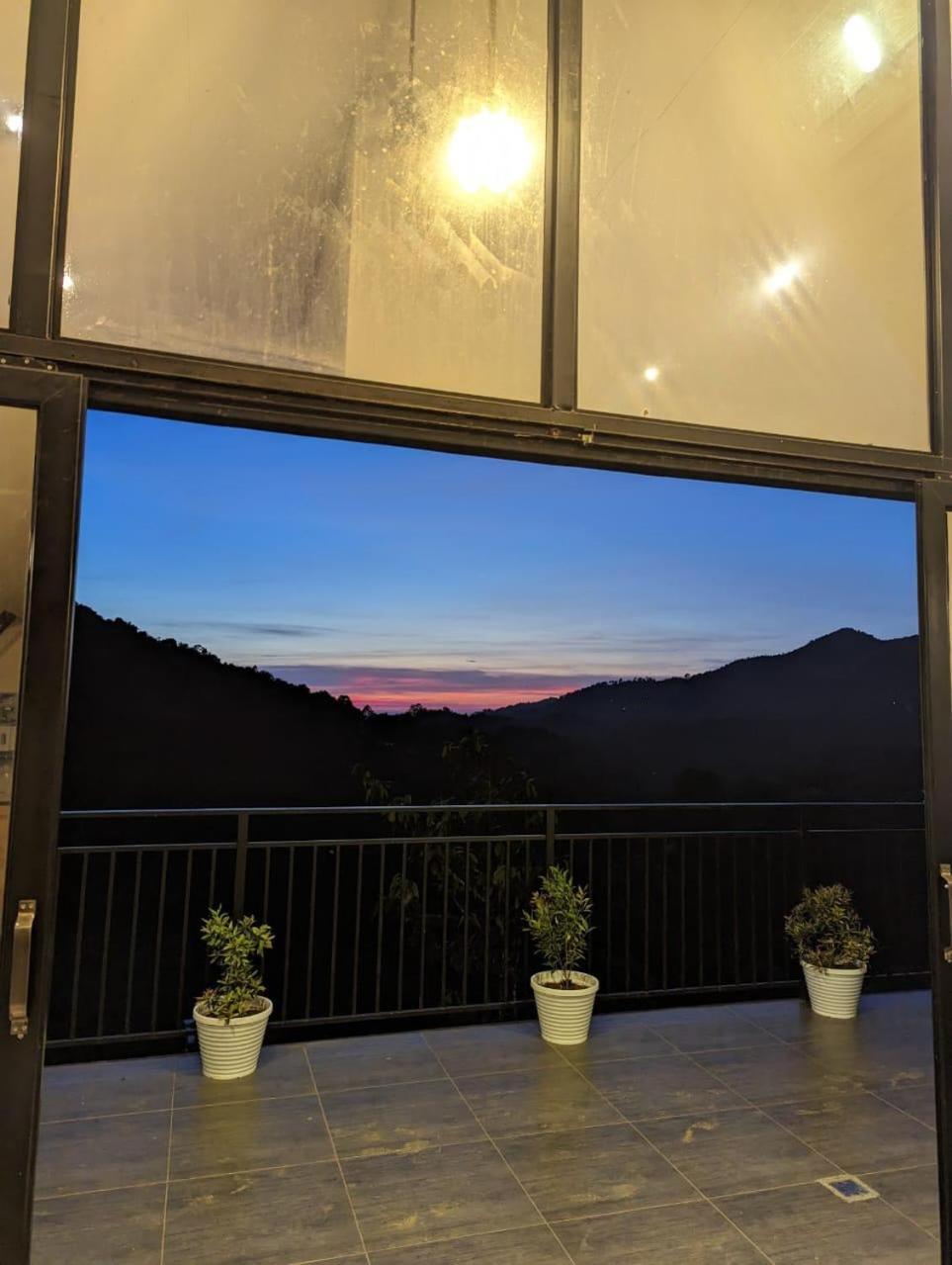 Misty Hideout Bed and Breakfast Kakkadampoyil Εξωτερικό φωτογραφία